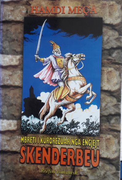 Copertina di Mbreti i kurorëzuar nga engjëjt Skënderbeu